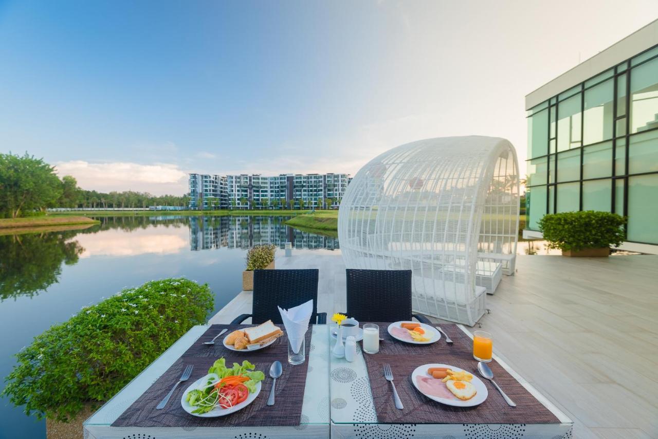 Wyndham Royal Lee Phuket Hotel Nai Yang Exterior photo