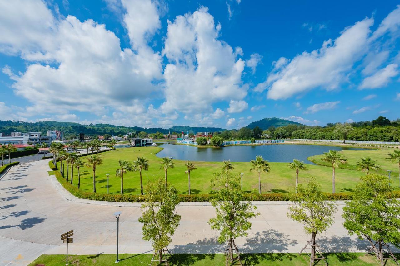 Wyndham Royal Lee Phuket Hotel Nai Yang Exterior photo