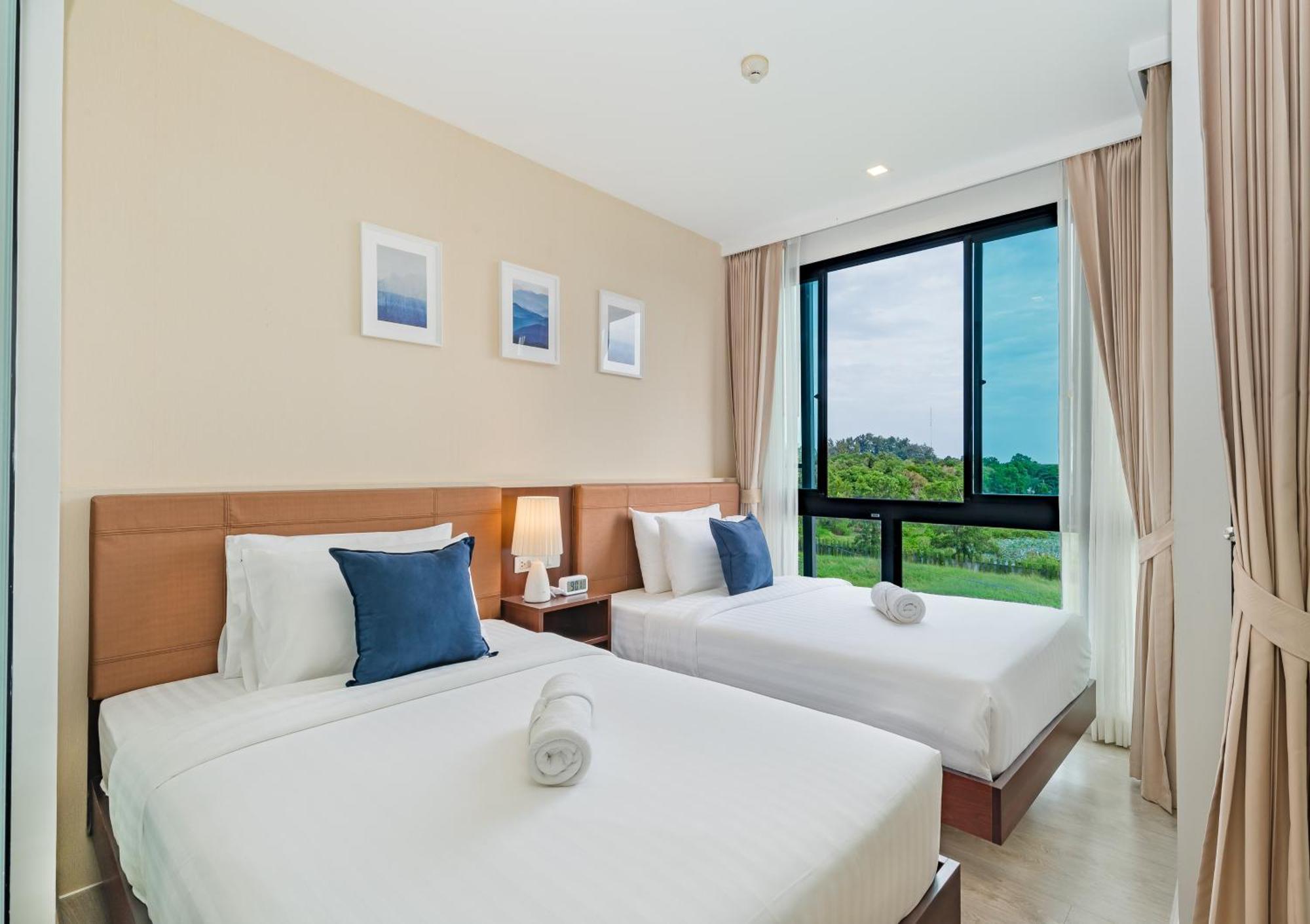 Wyndham Royal Lee Phuket Hotel Nai Yang Exterior photo